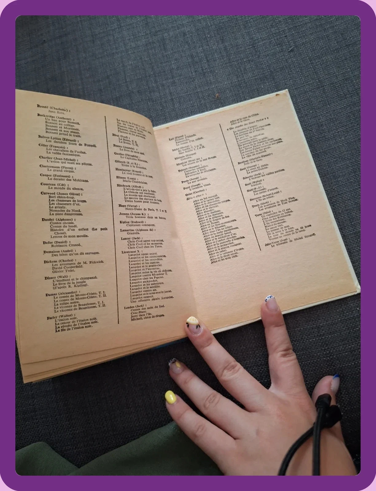 Livre Langelot mene la vie de chateau Lieutenant X – photo 6